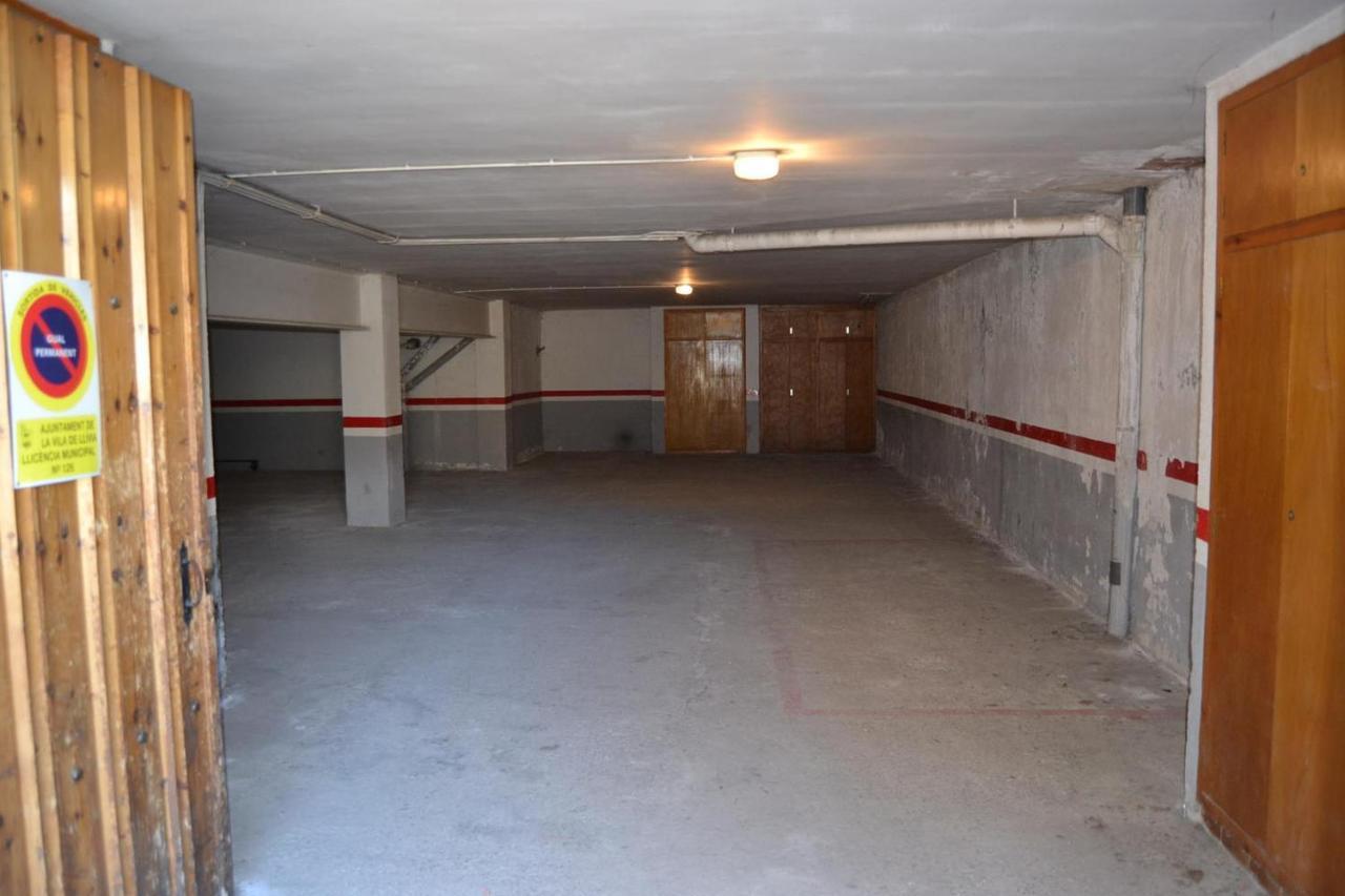 Amplio Apartamento Con Piscina En 利维亚 外观 照片